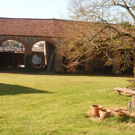 Le Logis 3* Les Pineaux