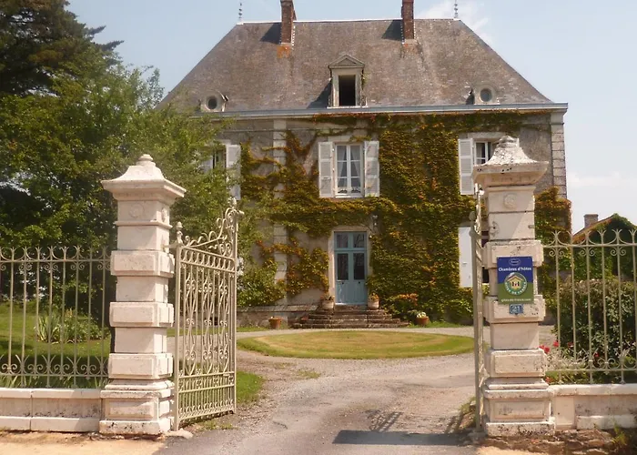 Le Logis Les Pineaux