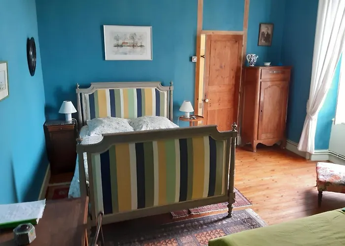 Couette-café Le Logis 3*